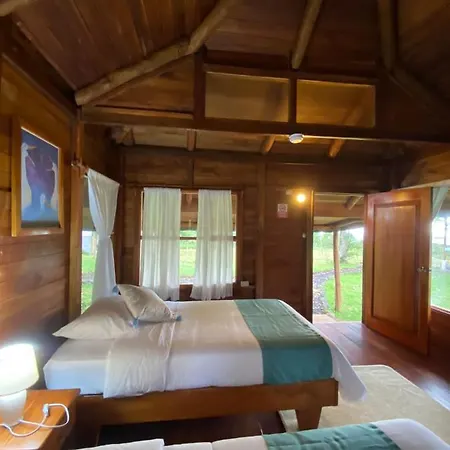 Galapagos Cabanas Eden Bellavista  Exterior photo