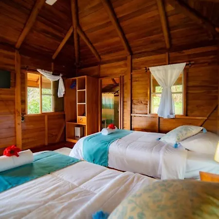 Galapagos Cabanas Eden Bellavista  Exterior photo
